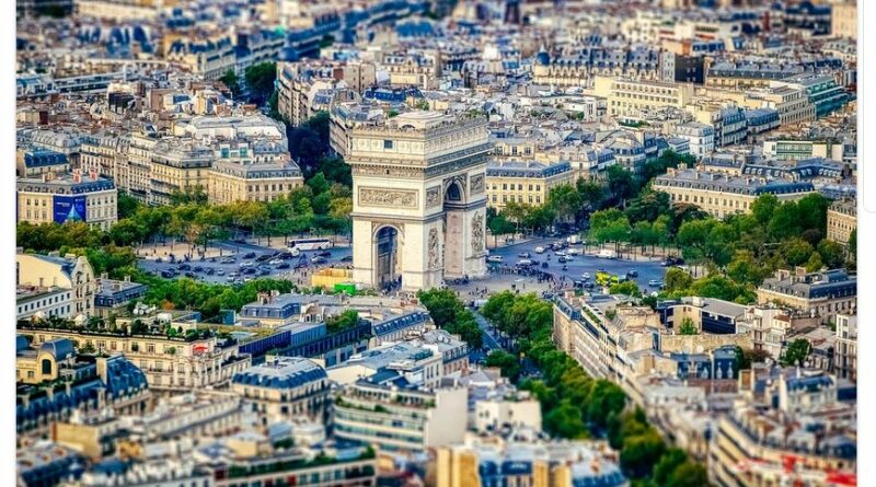 découverte PARIS champs élysée